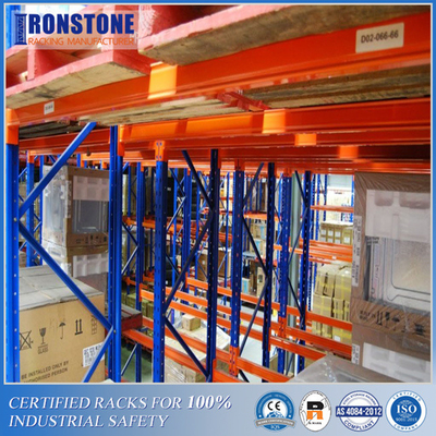 Support profond de stockage de palette en métal de double de sélectivité de 50% avec les chariots élévateurs spéciaux