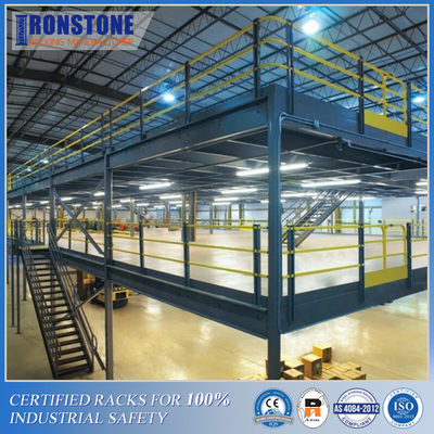 Utilisation de l'espace d'entrepôt en hauteur - Systèmes de rayonnages de plancher à mezzanine